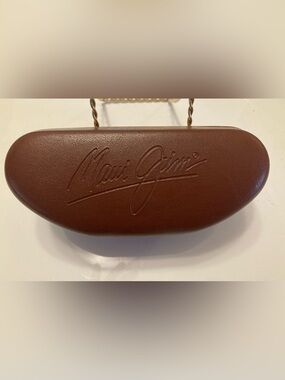 Maui Jim Sungass case, brown